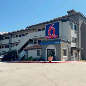 6-bellflower, Ca - Angeles Bellflower